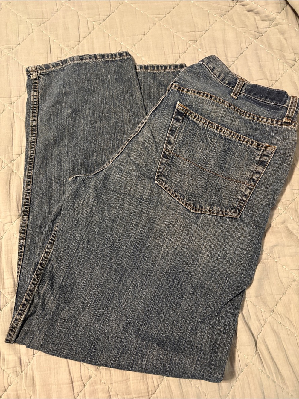 Men's Classic Blue Denim Jeans